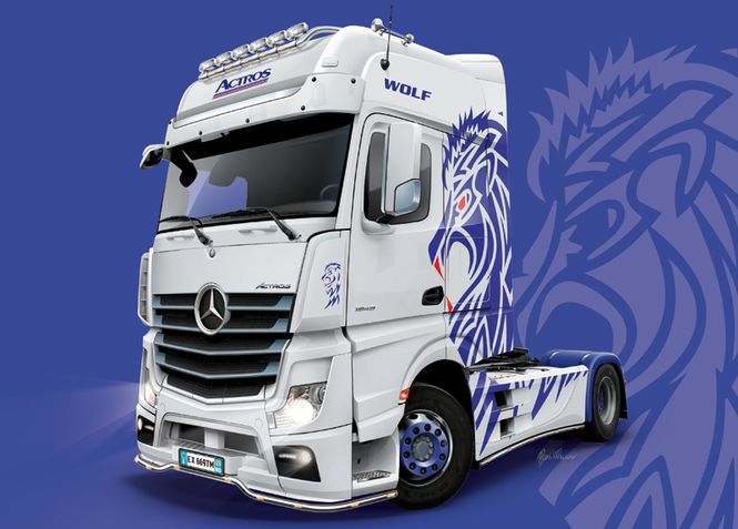 Huvudbild M.B. ACTROS MP4 SHOW TRUCKS. SKALA 1/24