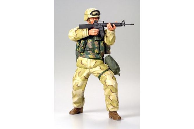 Huvudbild MODERN US INFANTRYMAN (DESERT UNIFORM) SKALA 1/16