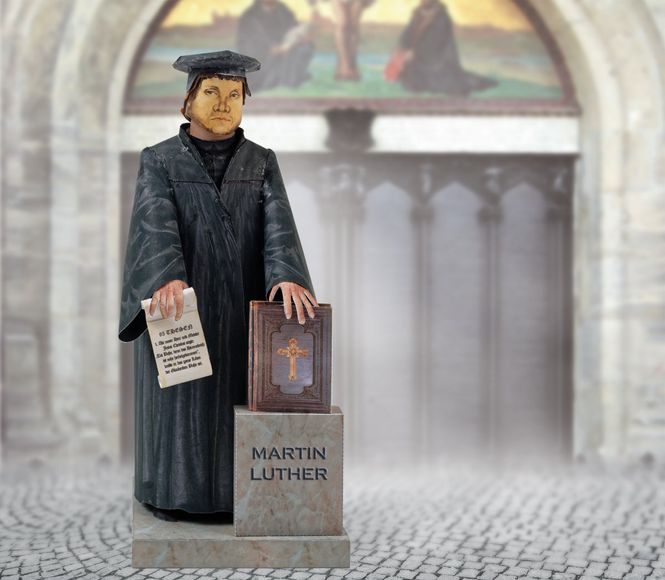 Huvudbild MARTIN LUTHER SKALA 1/9