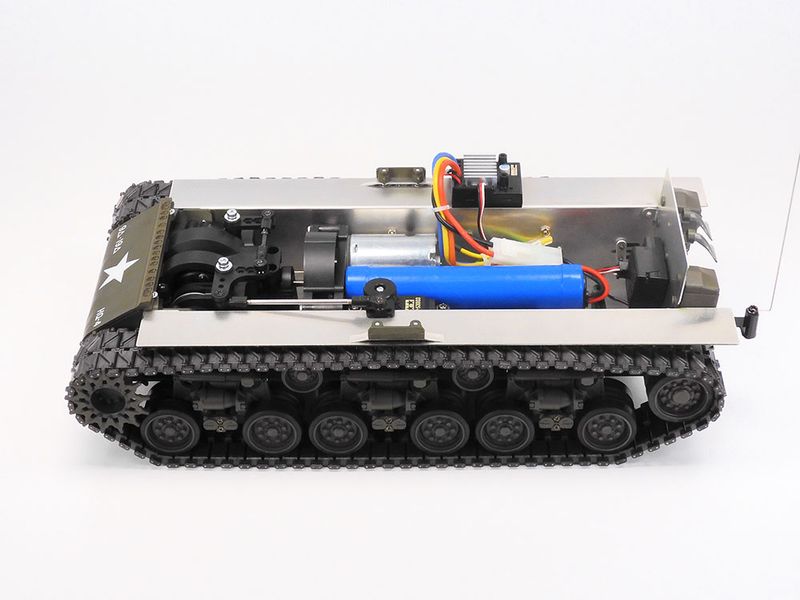 TAMIYA 1/16 R/C M4 Sherman 105mm Howitzer (MSS)
